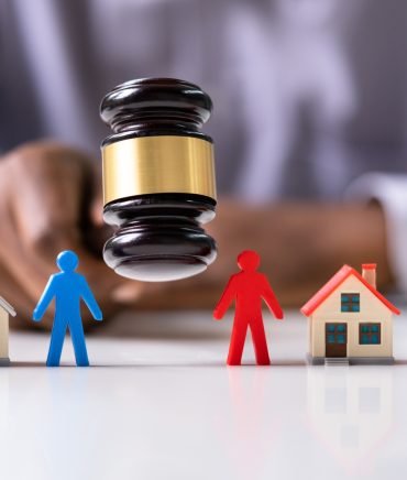 Comprobación de convivencia de hecho del ex cónyuge - Detectives Guadarrama